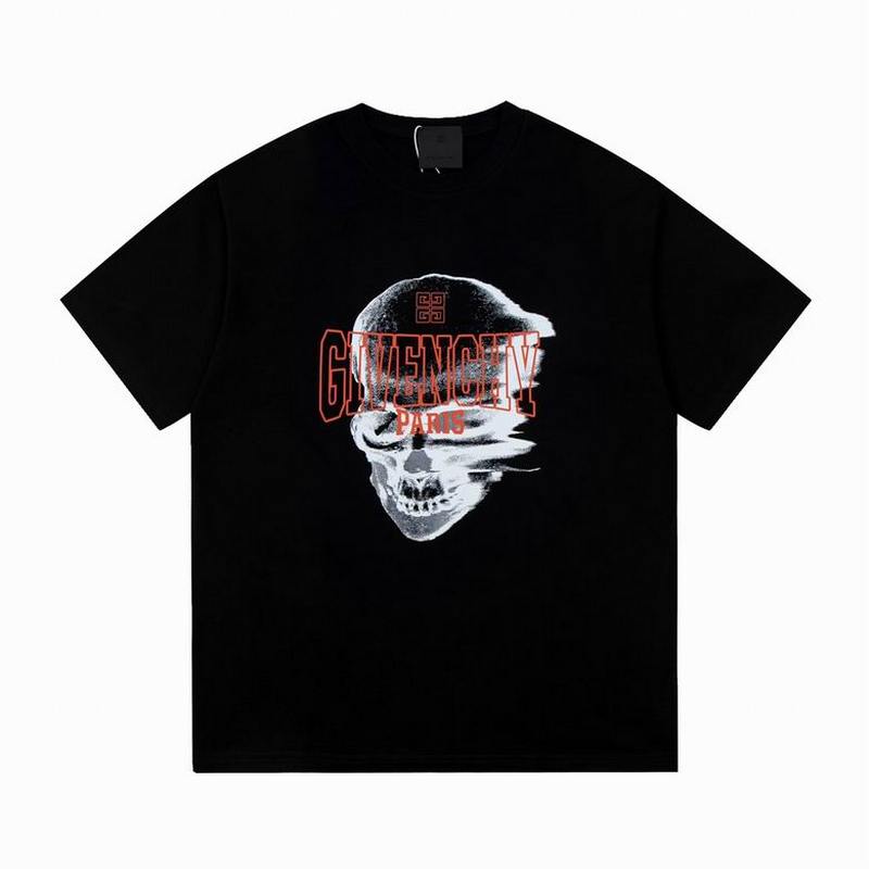 GIVENCHY Men's T-shirts 4